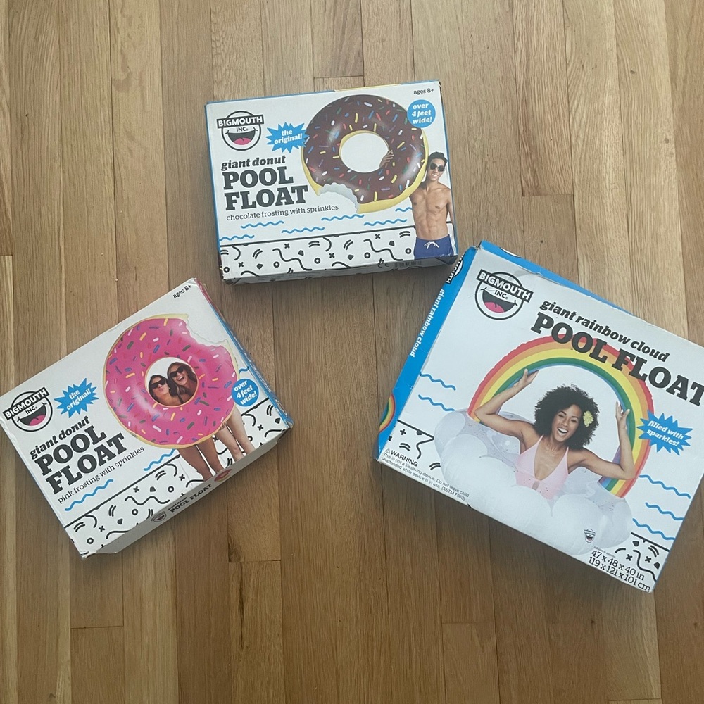 Big Mouth Large Floats Lot